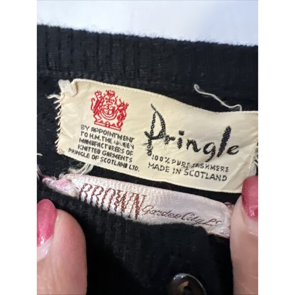 VTG Pringle H.E Brown Garden City Womens 100% Pure Cashmere Black Cardigan - Picture 2 of 6